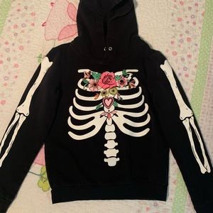 h&m skeleton sweatshirt